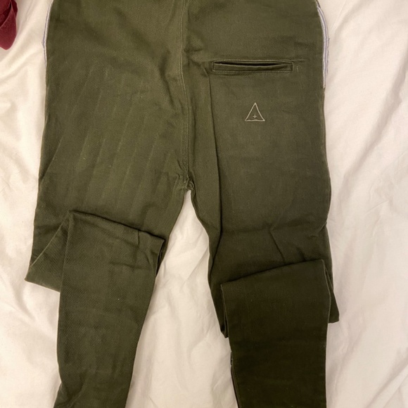 I Love Ugly Zespy Pants - Picture 5 of 6